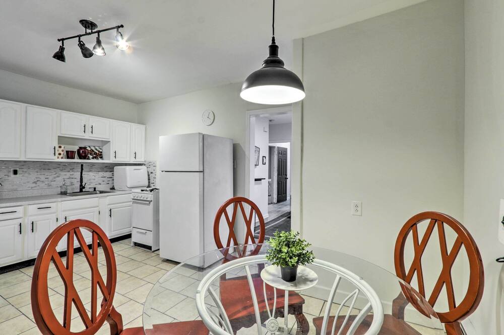 Photo of Others in Hartford