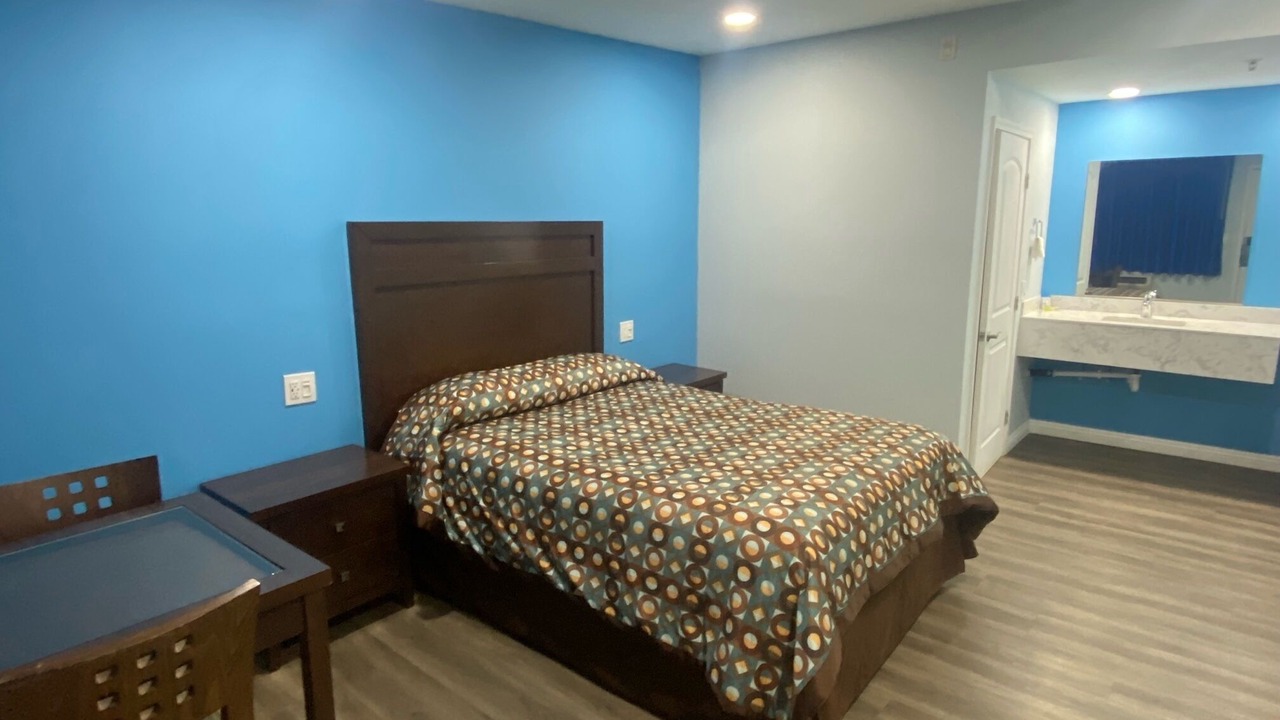 Photo of Bedroom in East Side Costa Mesa