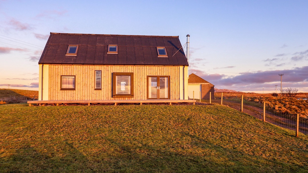 Photo of Outdoor in Carinish