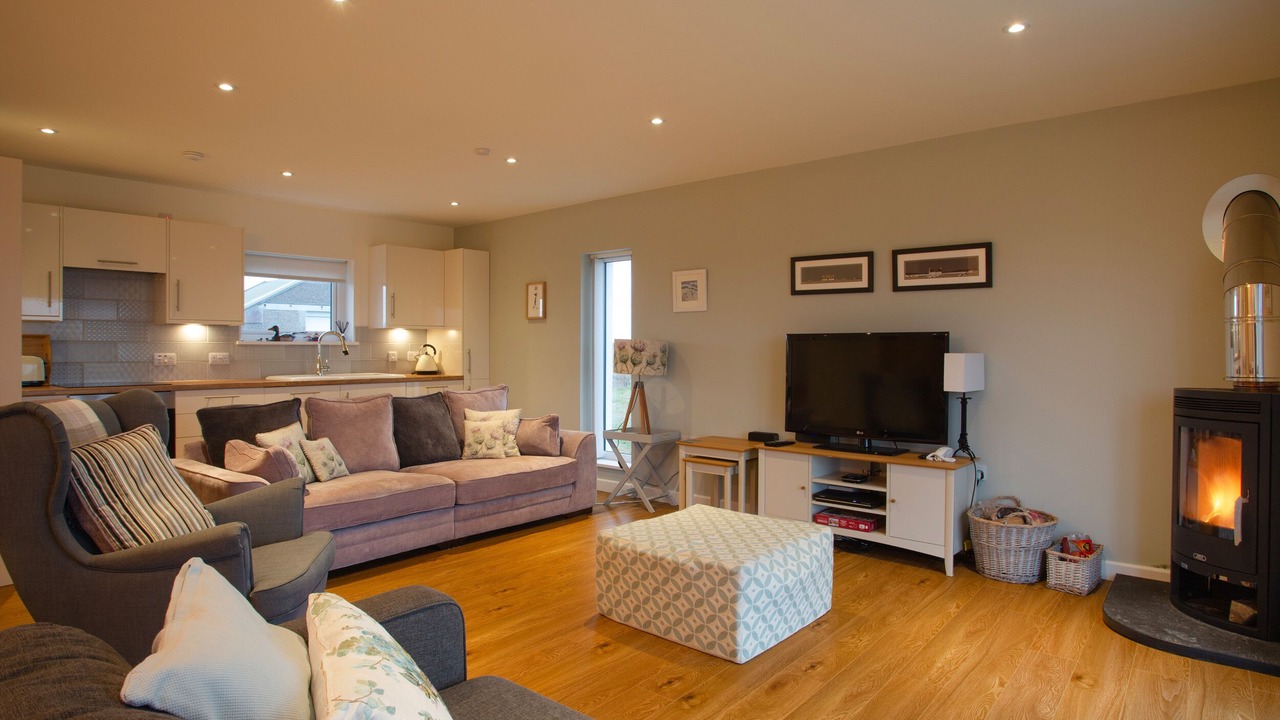 Photo of Others in Carinish