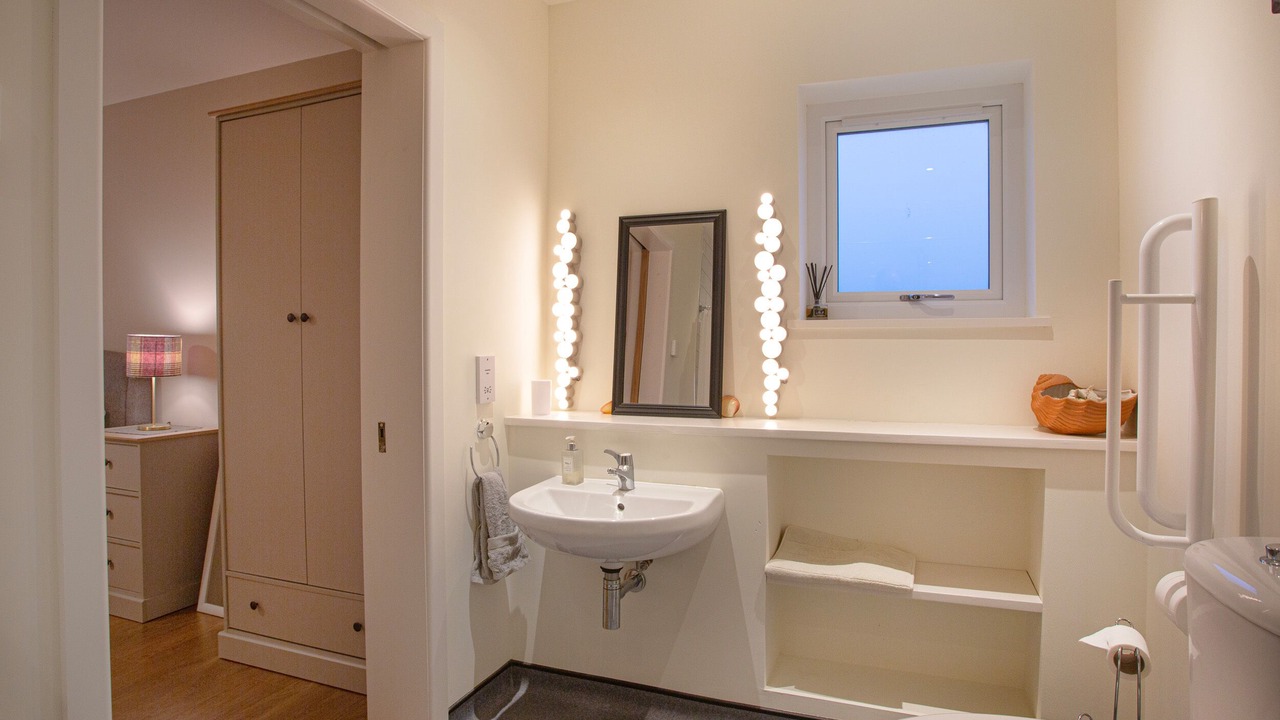 Photo of Others in Carinish