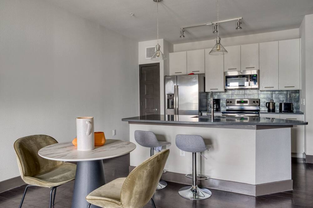 Photo of Kitchen in Chestnut