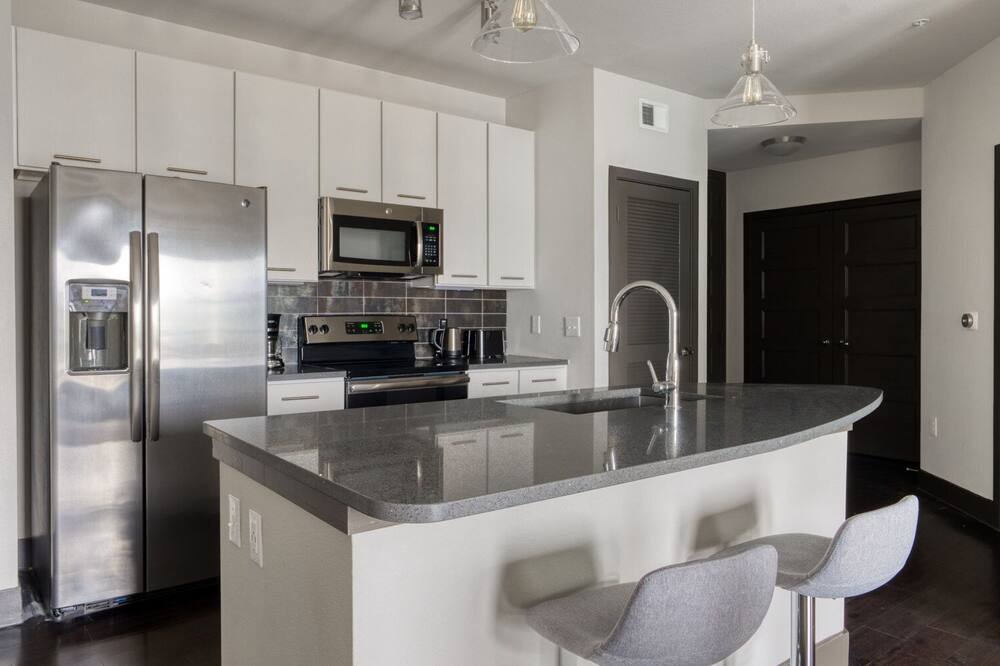 Photo of Kitchen in Chestnut