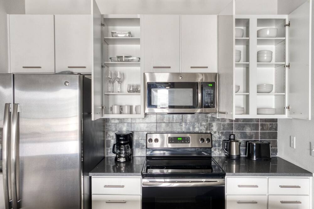 Photo of Kitchen in Chestnut