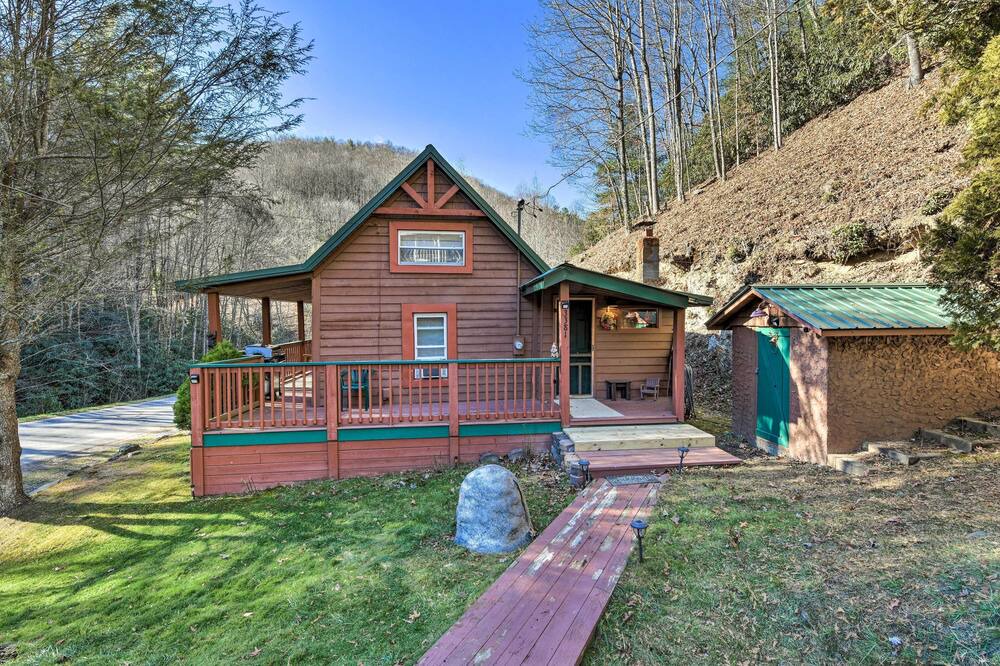 Photo of Outdoor in Sylva