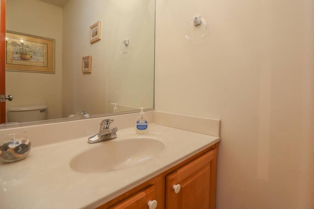 Photo of Bathroom in Carolina Dunes