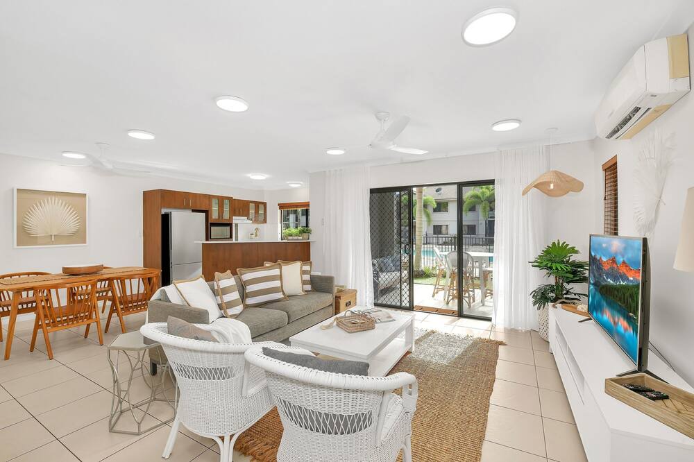 Photo of Others in Mooroobool