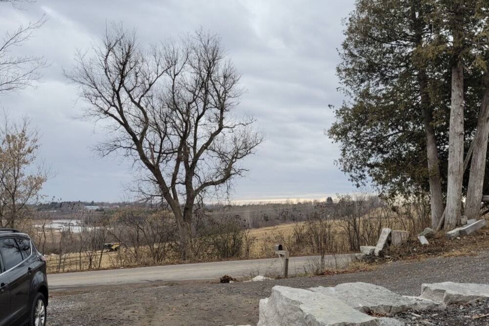 Photo of Outdoor in Colborne