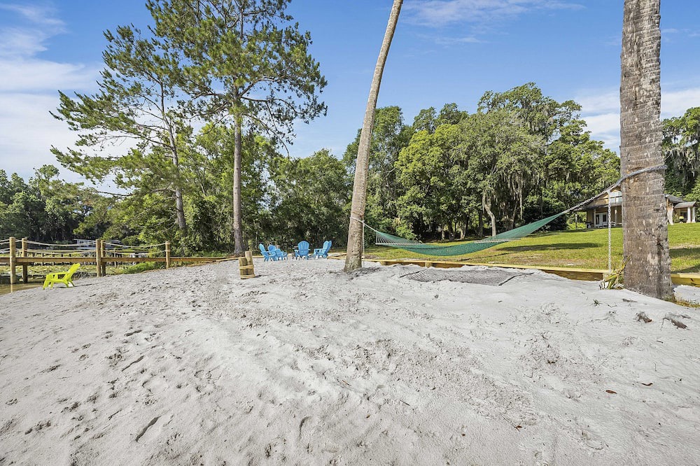 Photo of Outdoor in Hawthorne