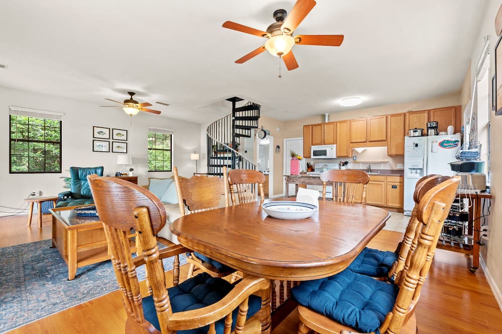 Photo of Others in Hawthorne