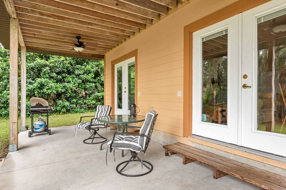 Photo of Others in Hawthorne