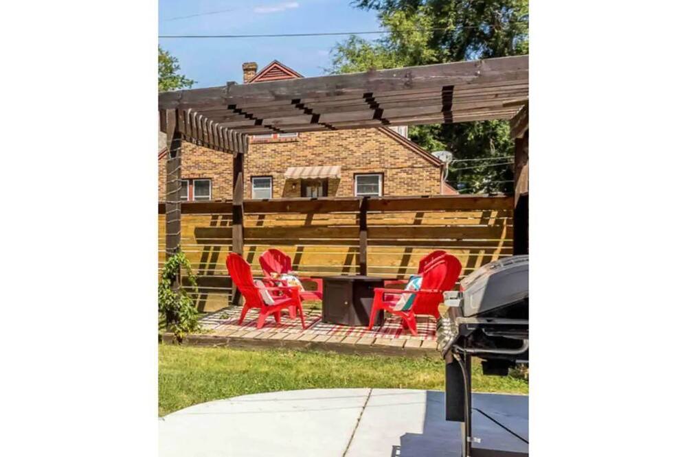 Photo of Outdoor in College Hill