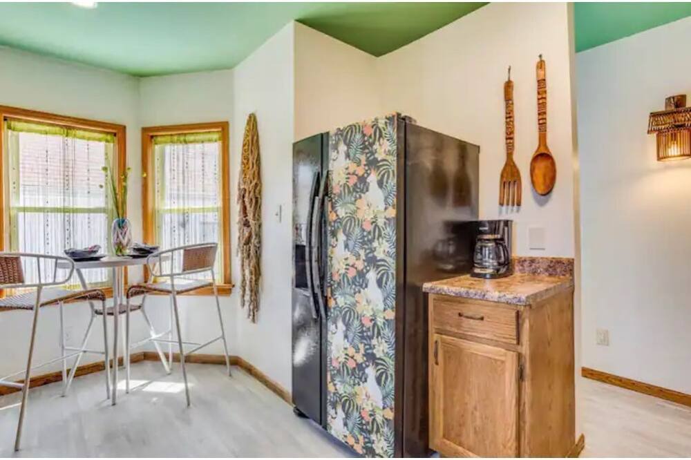 Photo of Kitchen in College Hill