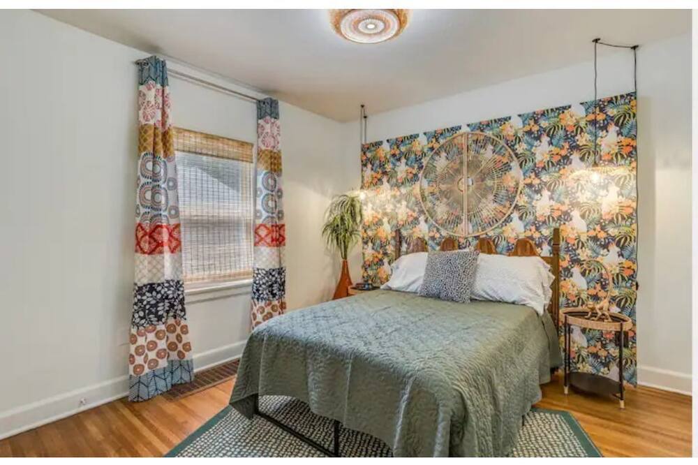 Photo of Bedroom in College Hill