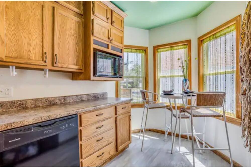 Photo of Kitchen in College Hill