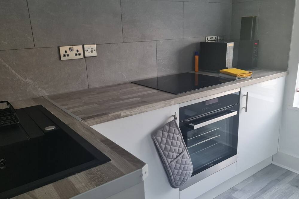 Photo of Others in Hanworth