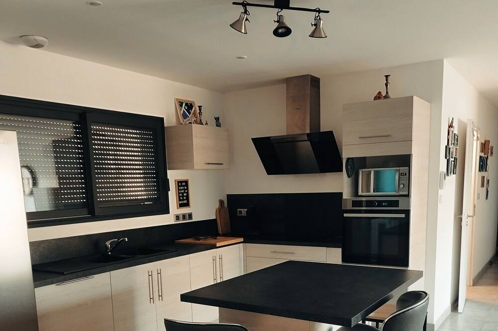 Photo of Kitchen in Roquemaure