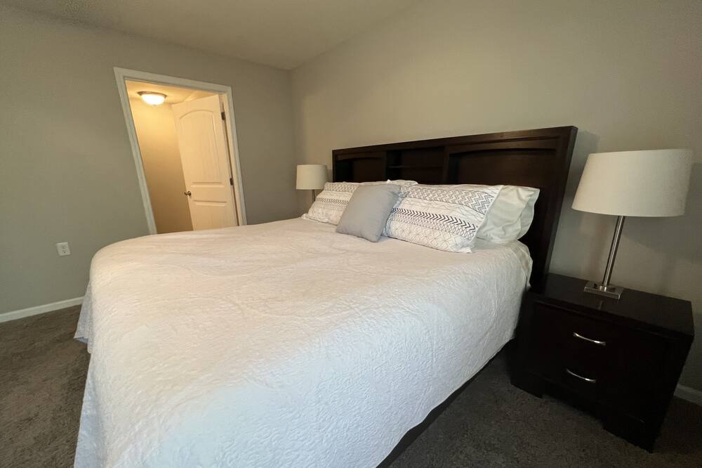 Photo of Bedroom in Rolla