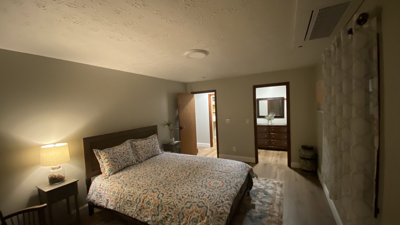 Photo of Bedroom in Geneseo