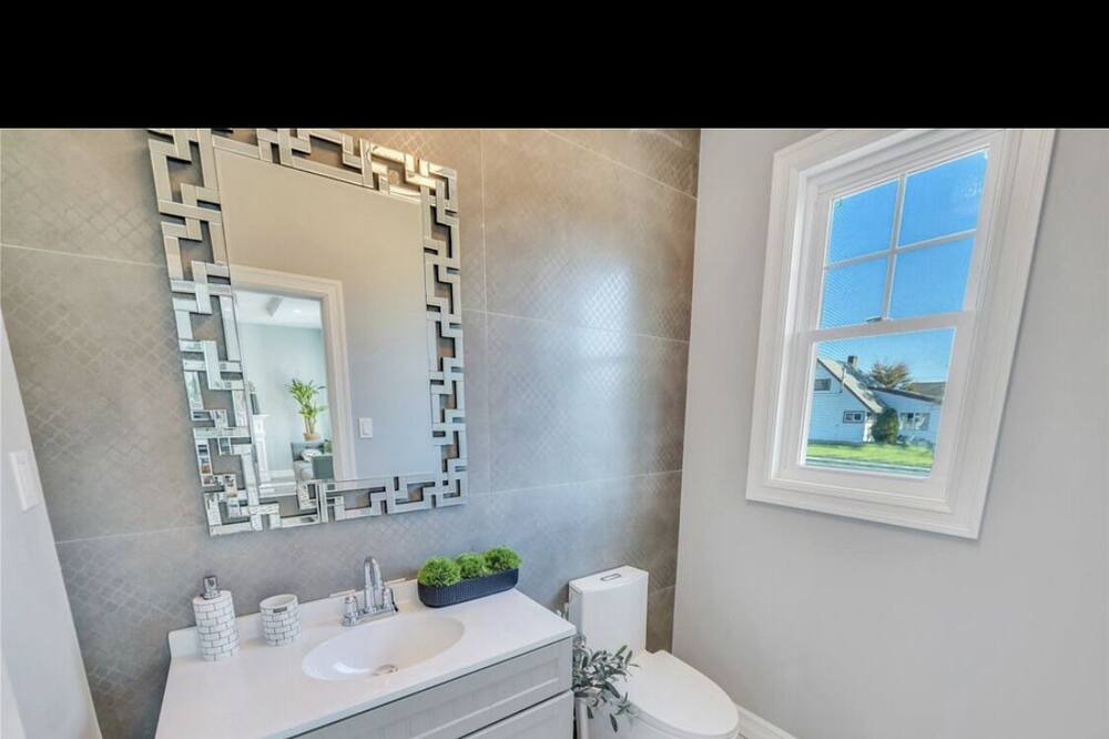 Photo of Others in Levittown