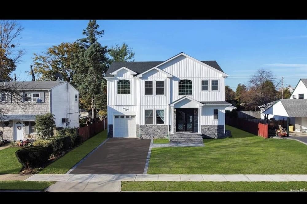 Photo of Outdoor in Levittown