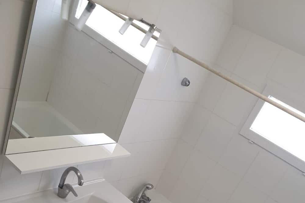 Photo of Bathroom in Noisiel