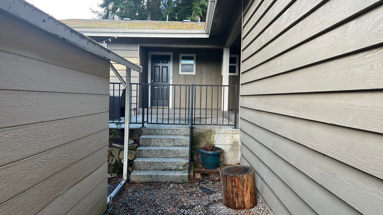 Photo of Outdoor in Inglewood-Finn Hill