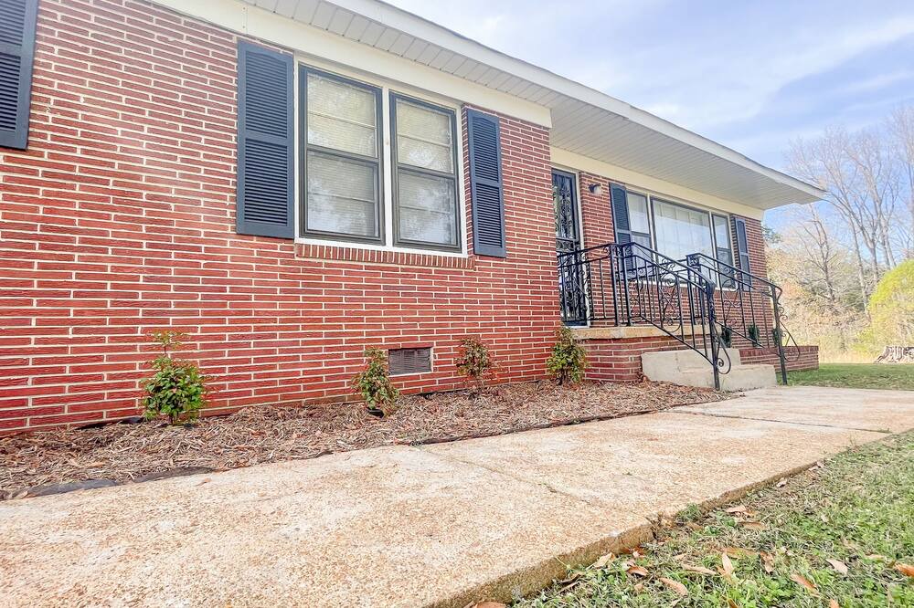 Photo of Outdoor in Corinth