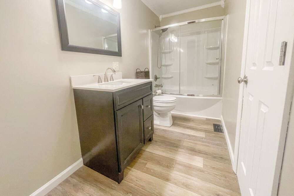 Photo of Bathroom in Corinth