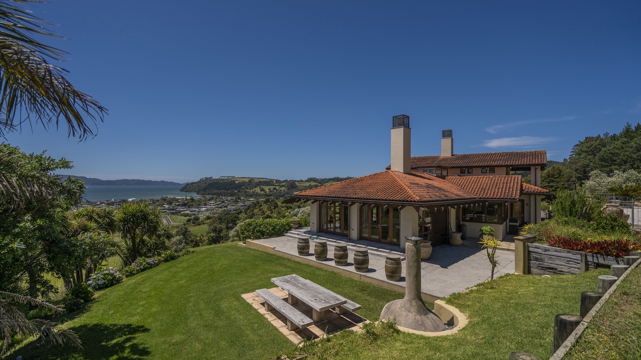 Photo of Outdoor in Cooks Beach