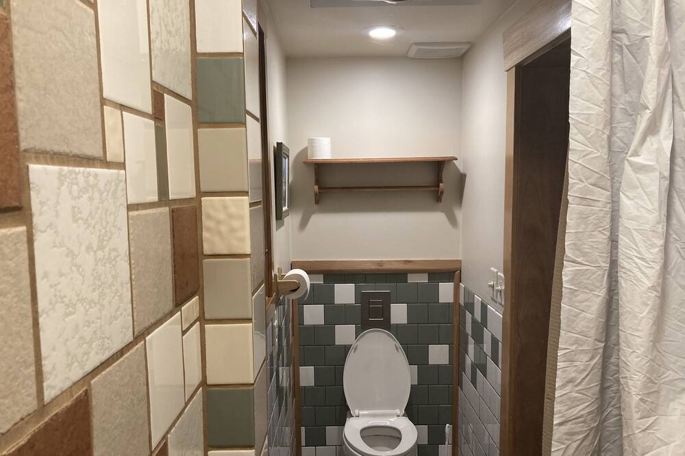 Photo of Bathroom in Friendly