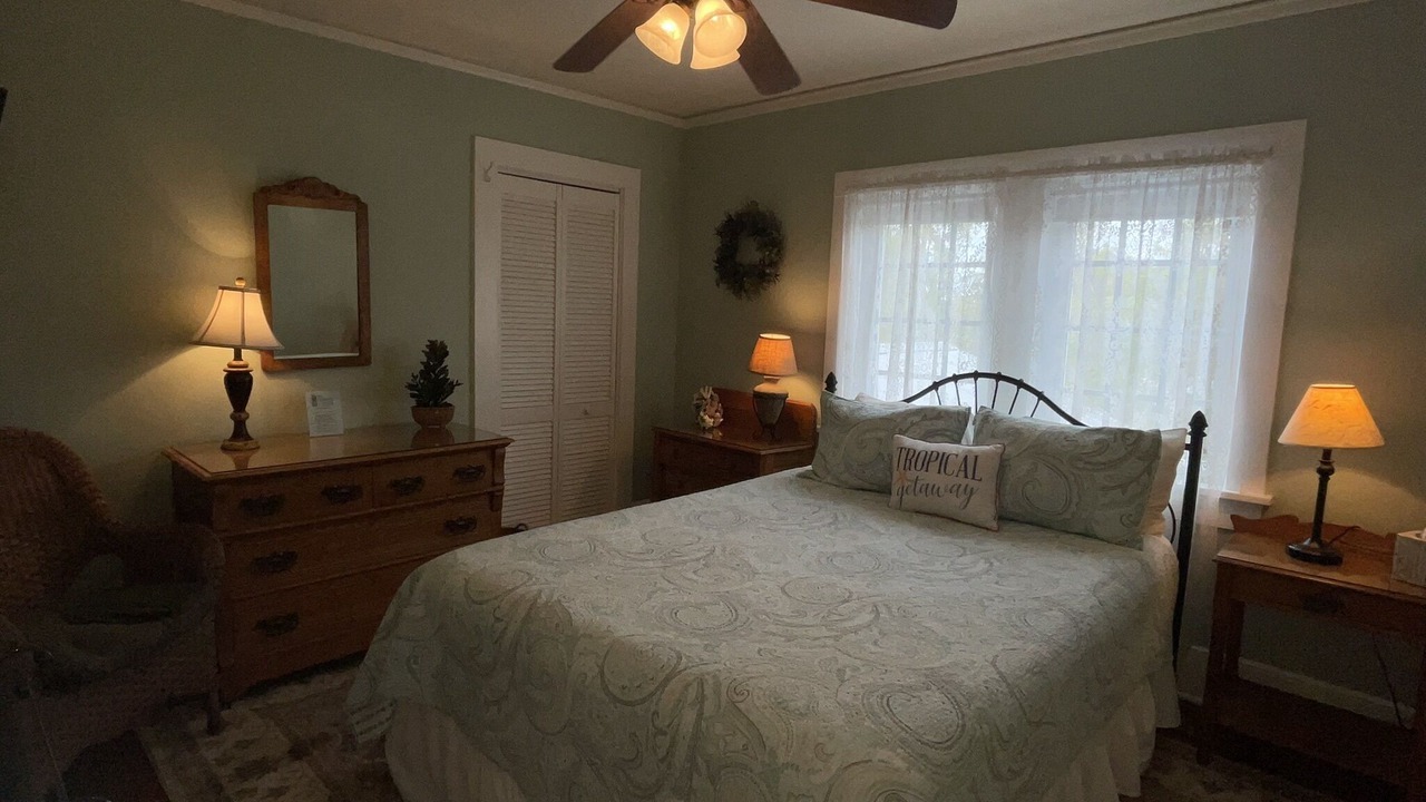 Photo of Bedroom in Stuart