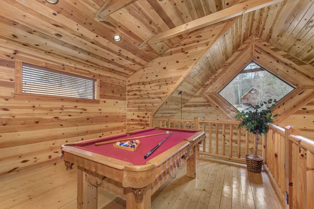 Photo of Outdoor in White Oak Lodge