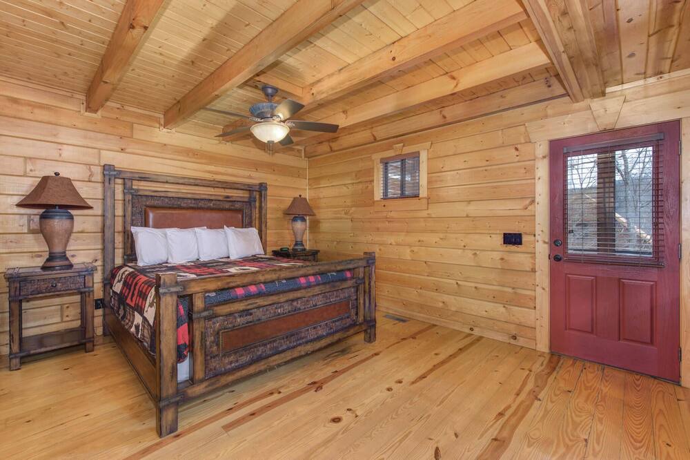 Photo of Others in White Oak Lodge