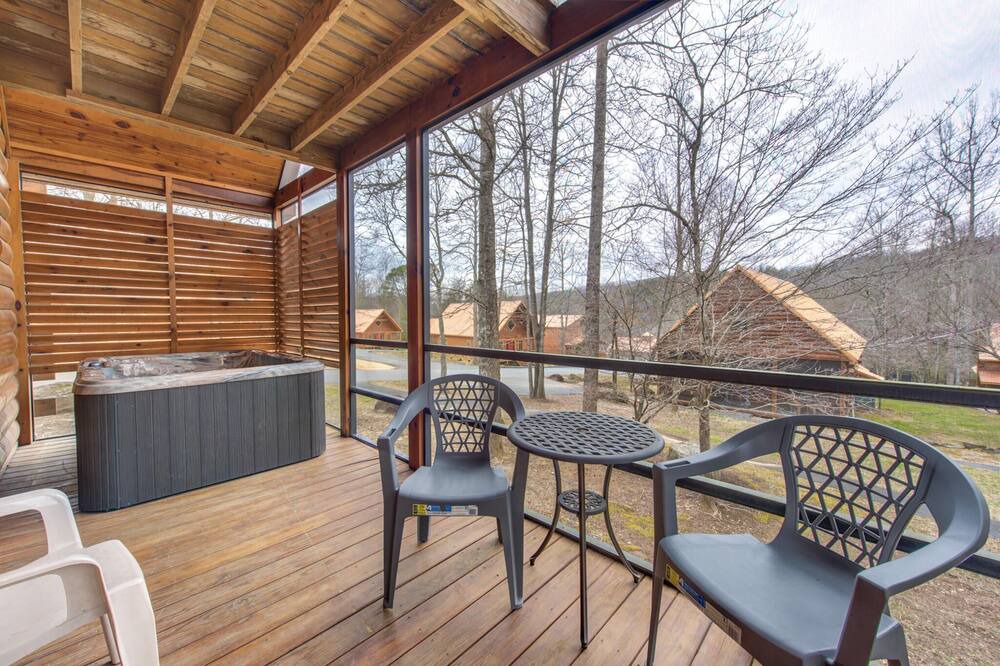Photo of Others in White Oak Lodge