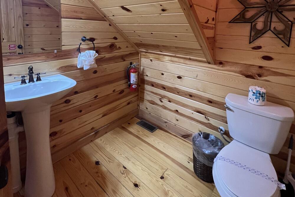 Photo of Others in White Oak Lodge