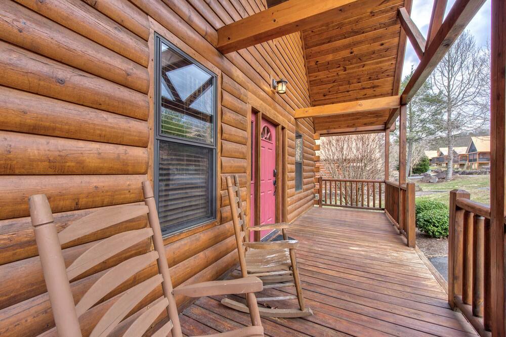 Photo of Others in White Oak Lodge