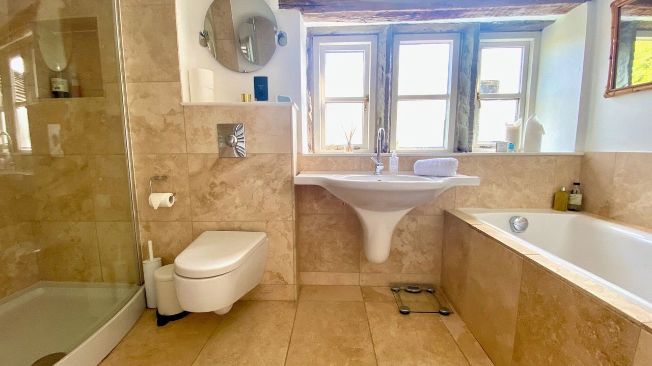 Photo of Bathroom in Almondbury