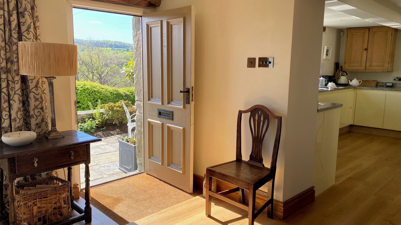 Photo of Others in Almondbury