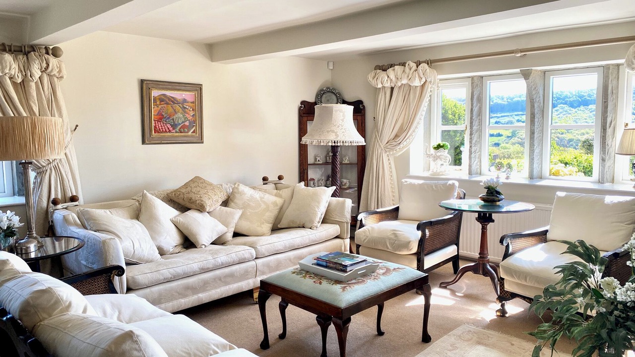 Photo of Others in Almondbury