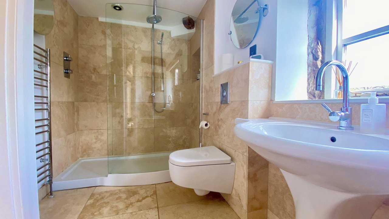 Photo of Bathroom in Almondbury