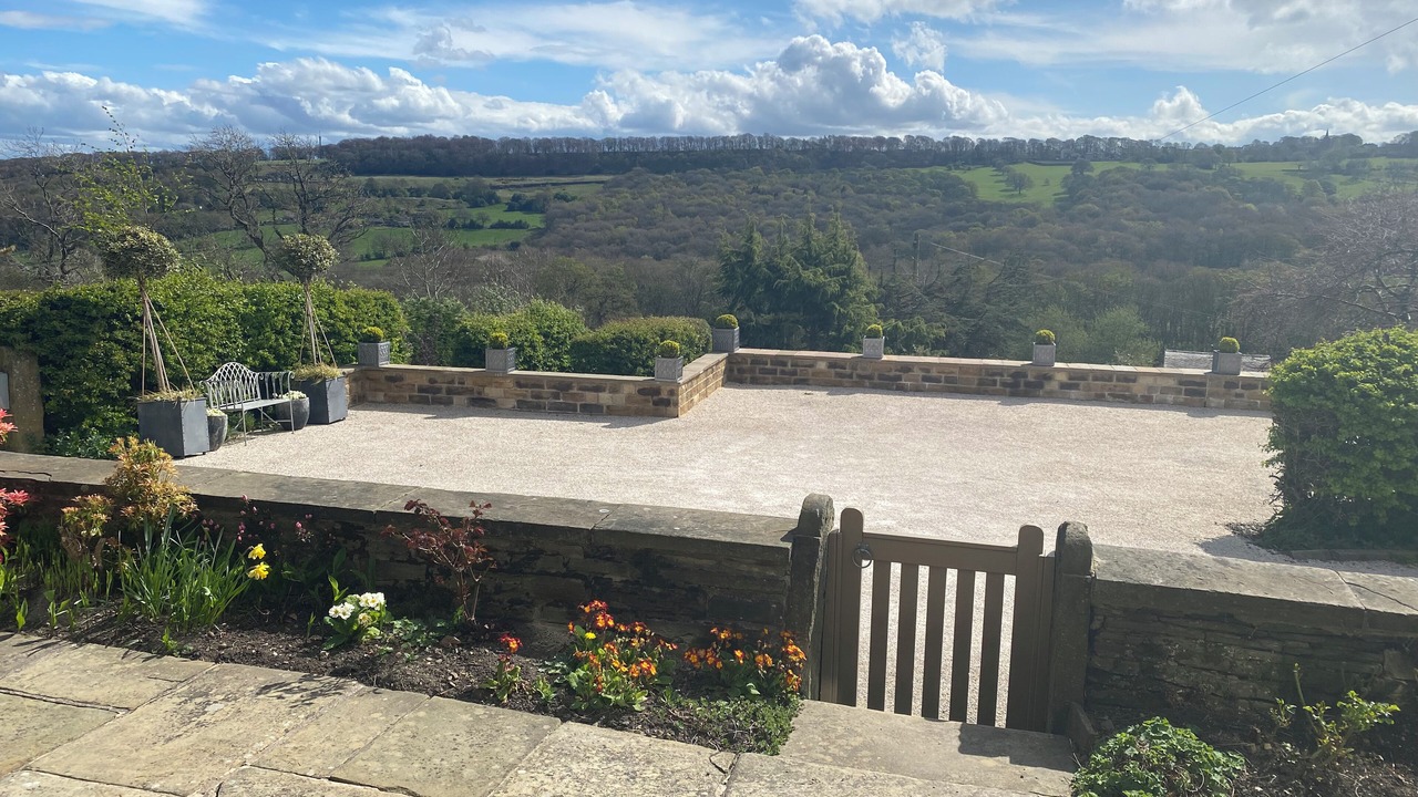 Photo of Others in Almondbury