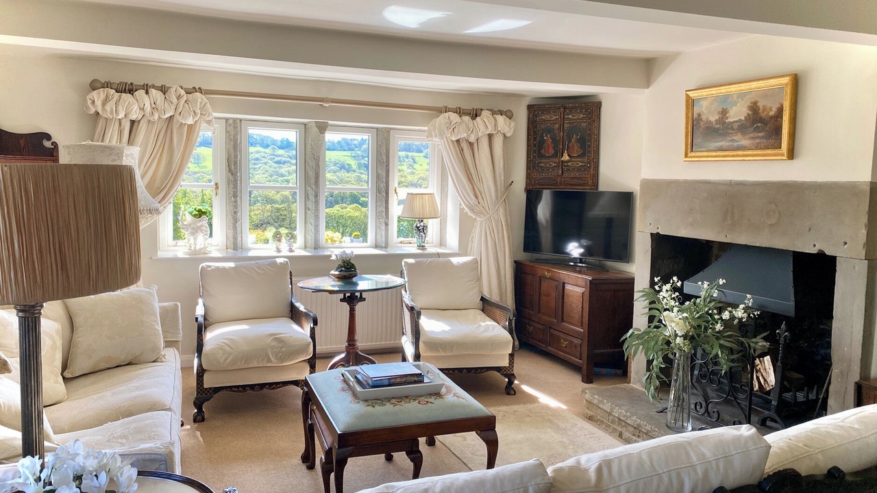 Photo of Others in Almondbury