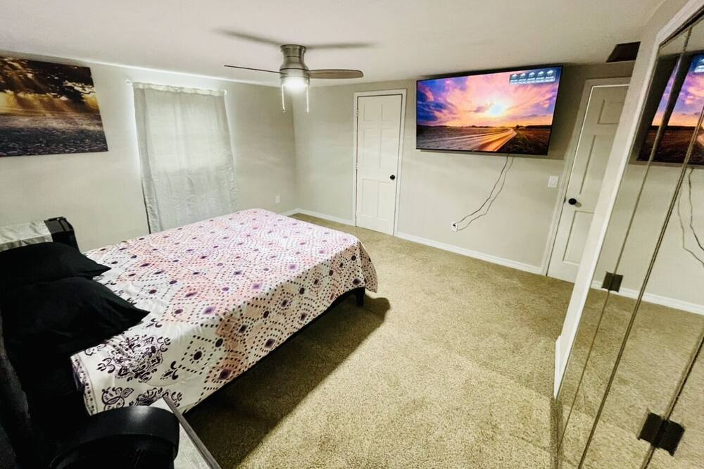 Photo of Bedroom in Sheffield Lake
