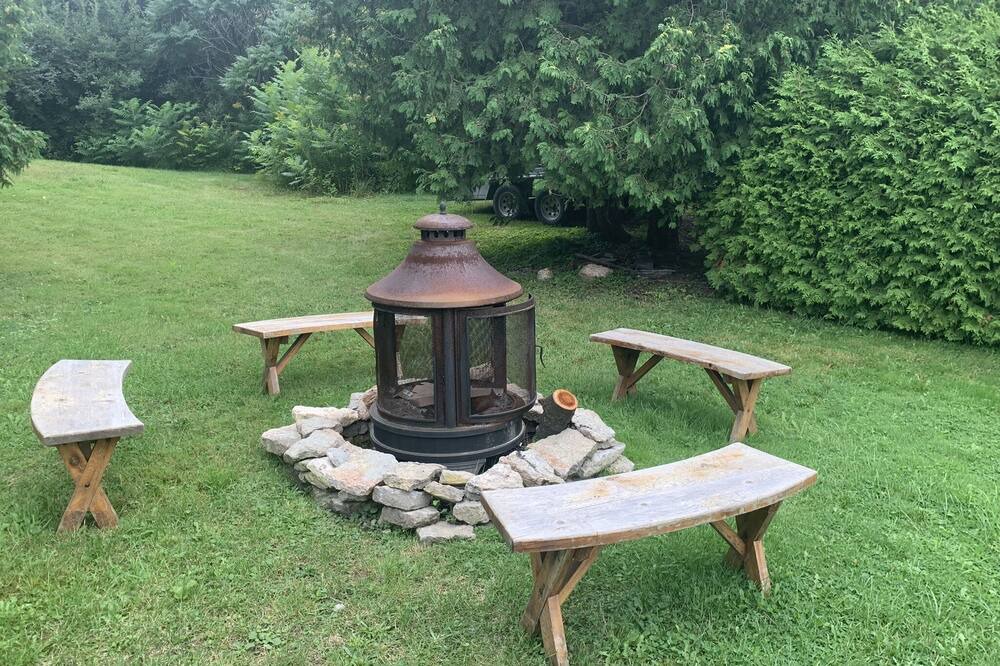 Photo of Outdoor in Collingwood