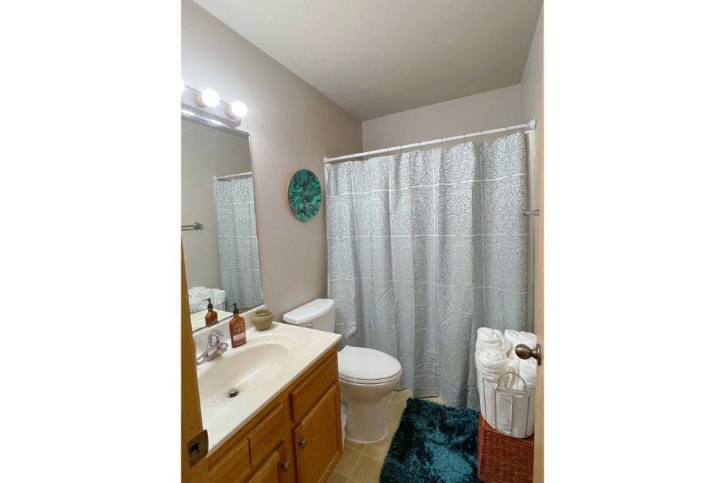 Photo of Bathroom in Renner