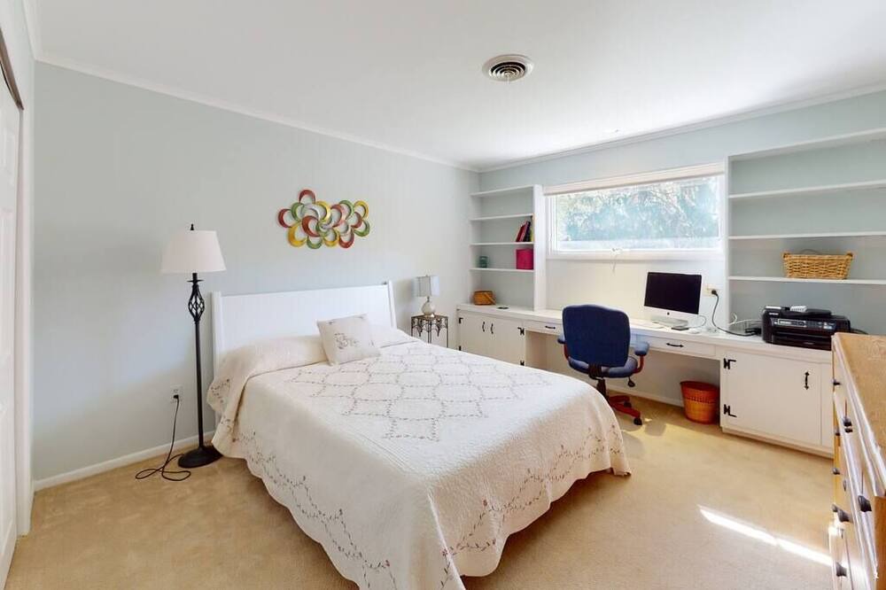 Photo of Others in Whitesboro