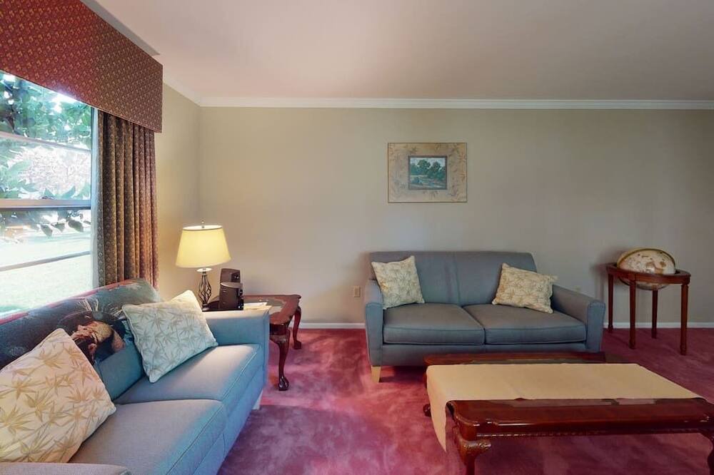 Photo of Others in Whitesboro