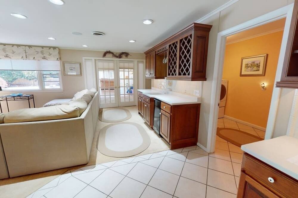 Photo of Others in Whitesboro