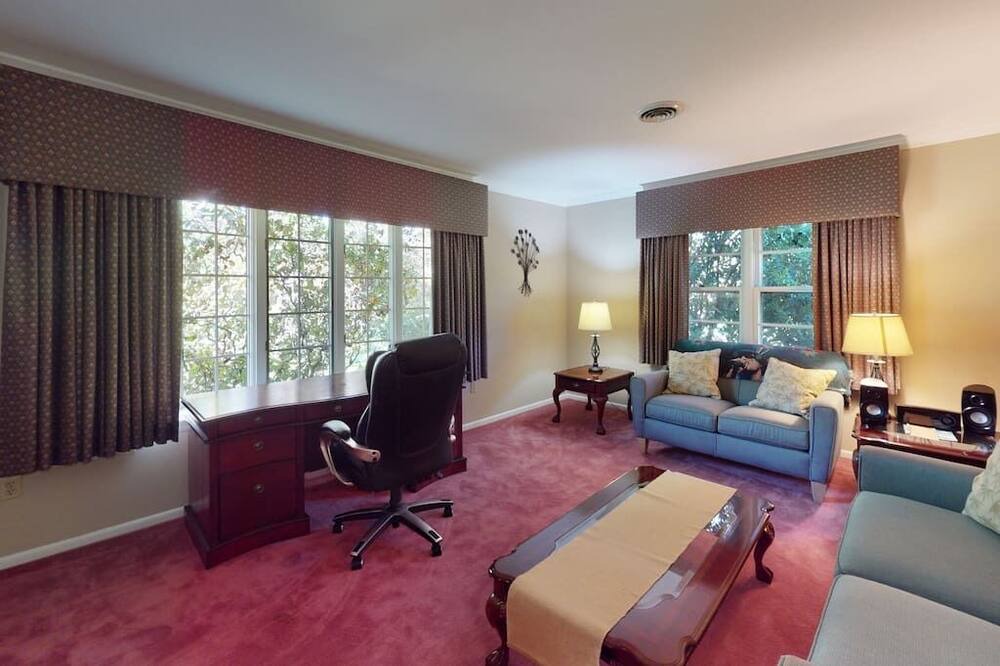 Photo of Others in Whitesboro